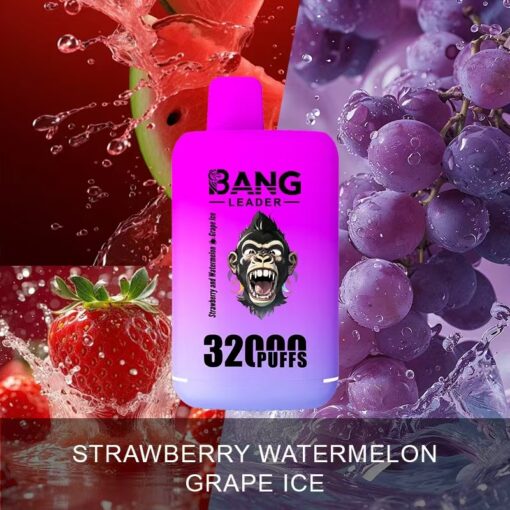 Un appareil à vapotage rose avec un graphisme de gorille, étiqueté « Bang Leader » et « Strawberry Watermelon Grape Ice », entouré d'éclaboussures d'images de fraises et de raisins.