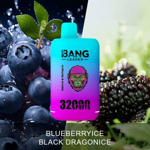 Appareil à vapotage sur le thème des myrtilles et des mûres étiqueté « BANG LEADER » avec « 32 000 PUFFS » et un logo de gorille stylisé, sur fond divisé de myrtilles et de mûres fraîches.