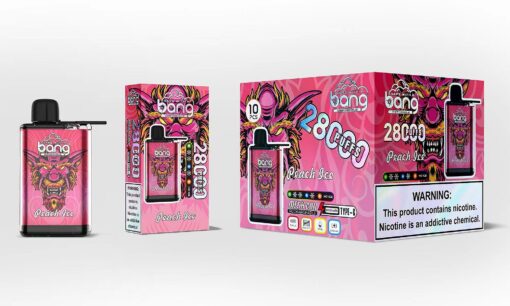 Einweg-Vaping-Gerät und Verpackung von Bang mit dem Geschmack „Peach Ice“ und einem Warnhinweis zu Nikotin.