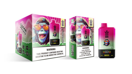 Eine Schachtel „Bang King“-Einweg-Vaporizer mit einem farbenfrohen Affendesign und einem „50.000 Züge“-Etikett, mit Aromen wie Erdbeer-Wassermelone und Kiwi-Passionsfrucht-Guave.
