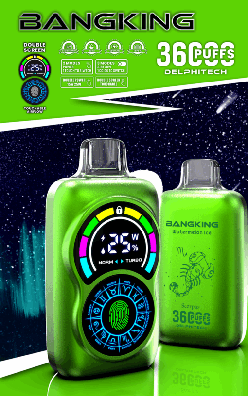 Primer plano de un dispositivo electrónico verde con la etiqueta "BANGKING" y una pantalla digital que muestra los ajustes de energía, y el texto "Watermelon Ice" y "Scorpio" en el lateral. El fondo muestra un cielo estrellado.