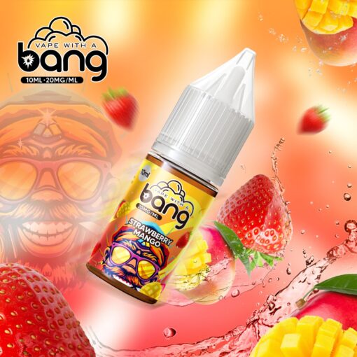 Una botella de líquido para vapear de mango y fresa "Bang" con una capacidad de 10 ml y 20 mg/ml de nicotina, rodeada de salpicaduras de frutas y colores vibrantes.
