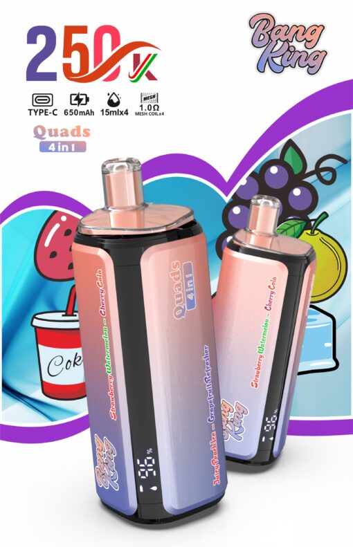 Drei Vape-Geräte mit Farbverlauf von Rosa zu Lila und Glasmundstücken, beschriftet mit „Quads 4 in 1“, vor einem Hintergrund mit Fruchtmotiv und Bang King-Logo.