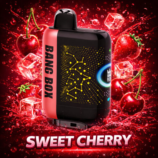 Un appareil de vape noir et rouge étiqueté Bang Box, avec des graphiques jaunes en forme de circuit, entouré de cerises rouges, de glaçons et d'éclaboussures de liquide rouge ; le texte Sweet Cherry en bas.