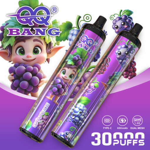 Appareils à vapoter sur le thème du raisin violet vif avec des raisins de dessin animé et un personnage enfantin, deux dosettes cylindriques, portant la marque “ BANG ” et “ 30 000 PUFFS ”.”